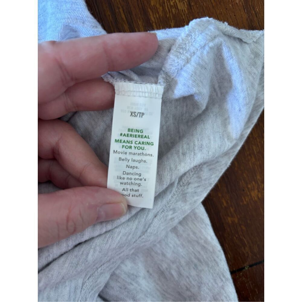 Aerie gray raw hem 100% cotton t shirt size XS - Picture 3 of 9